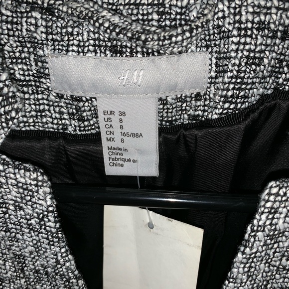 🚨 SOLD 🚨 Tweed blazer - Picture 3 of 3